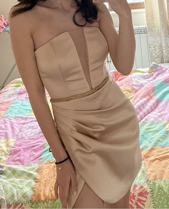 Официална рокля с корсет