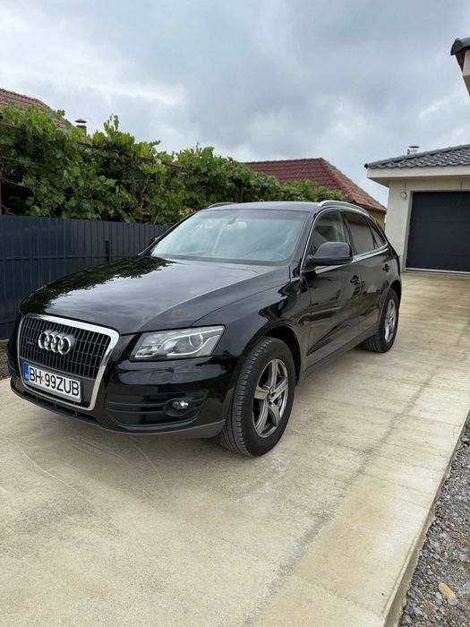 AUDI Q5 Quattro 2.0 T.D.I 170 CP - AUTOMATĂ