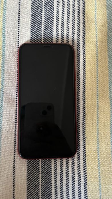 Продаю или обменяю Iphone xr