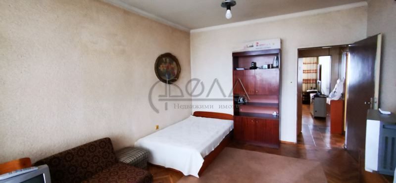 Продава се Тристаен апартамент в София, Орландовци - 91 кв.м за 1418 €/кв.м - Снимка #1