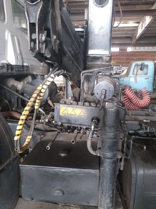 Продам МАЗ манипулятор