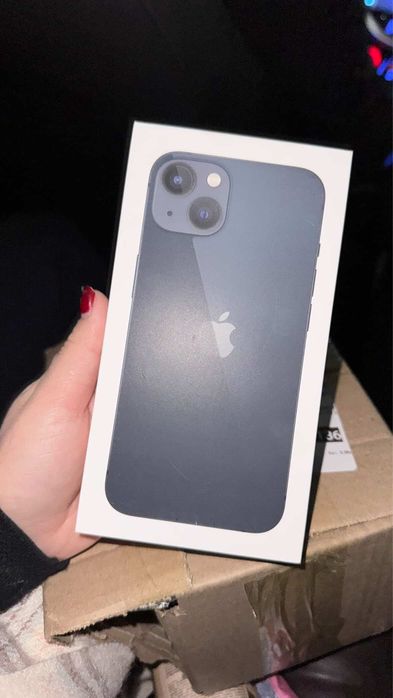 iphone 13 синий,128гб