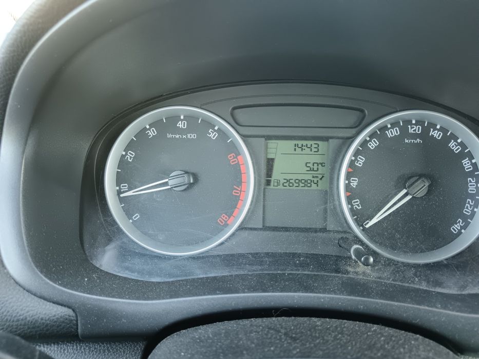 Se  vinde auto inmatriculat