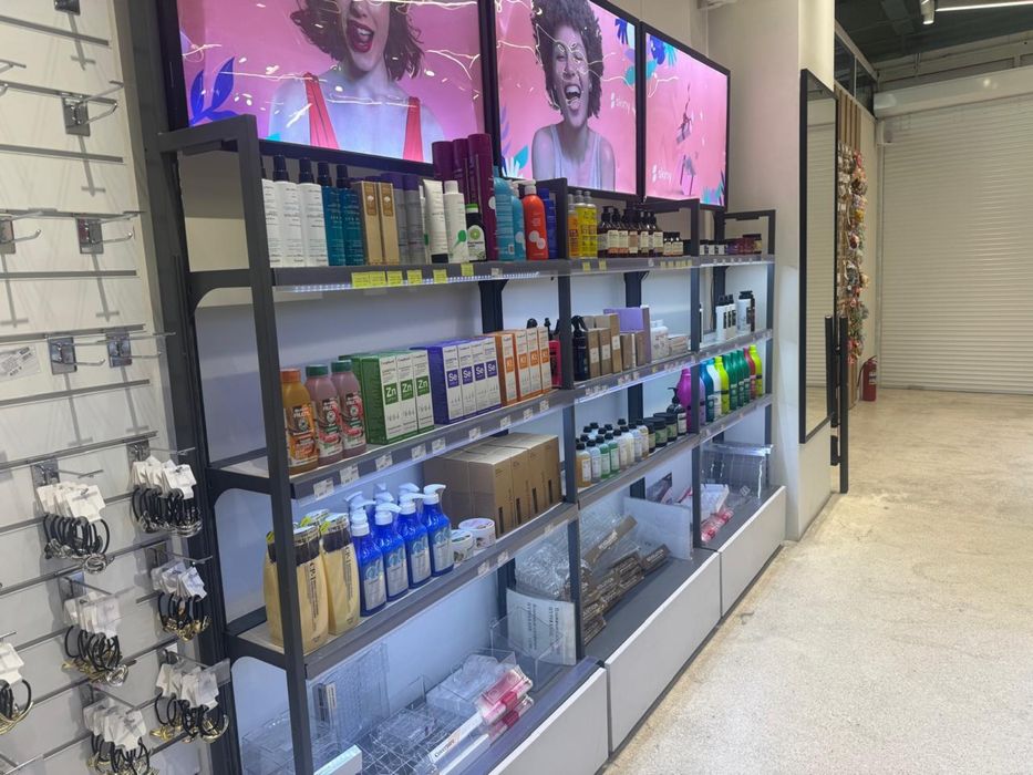 Стеллажи для магазина