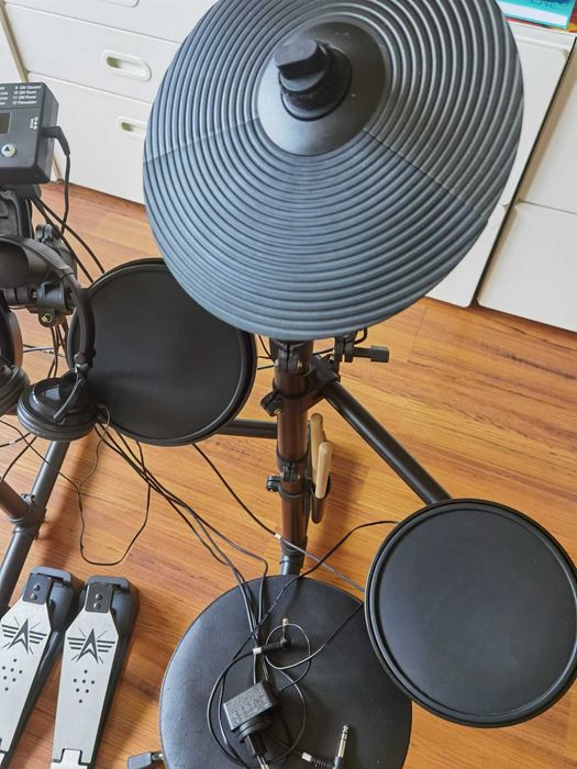 Set percutie Millenium HD-120 E-Drum Set