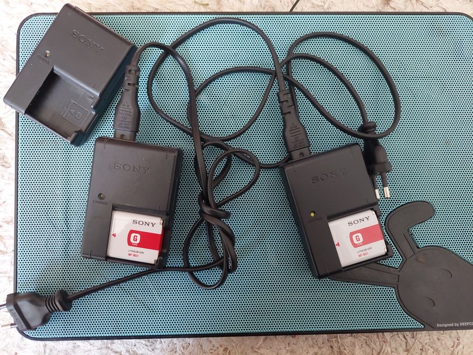 Зарядни и батерии sony Li-on NP-BG1