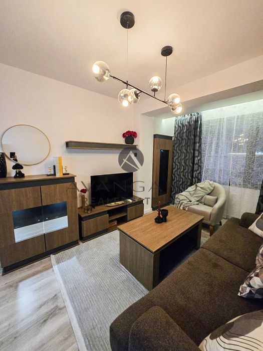 Продава се Тристаен апартамент в Пловдив, Кършияка - 61 кв.м за 2755 €/кв.м - Снимка #3