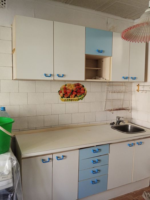 Кухонный гарнитур мебель