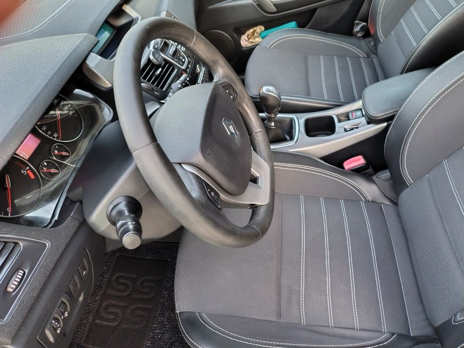 Vînd Reno laguna 3 2.o tdi 150 cp