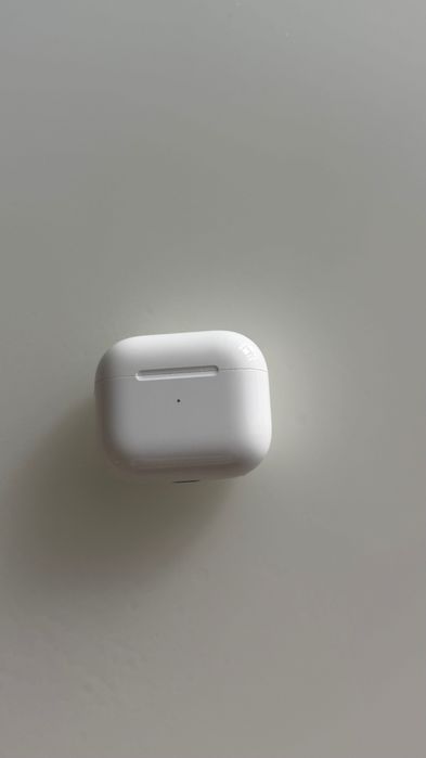 Наушники Airpods
