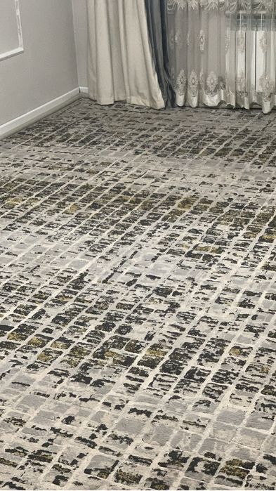 Кілем сатылады,размер 3:5