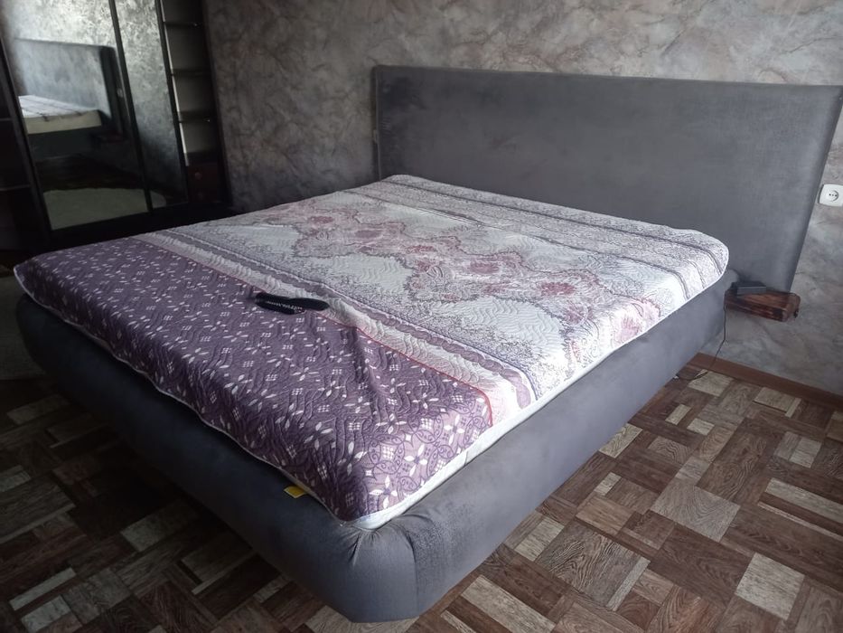 Продам кровать двуспальная