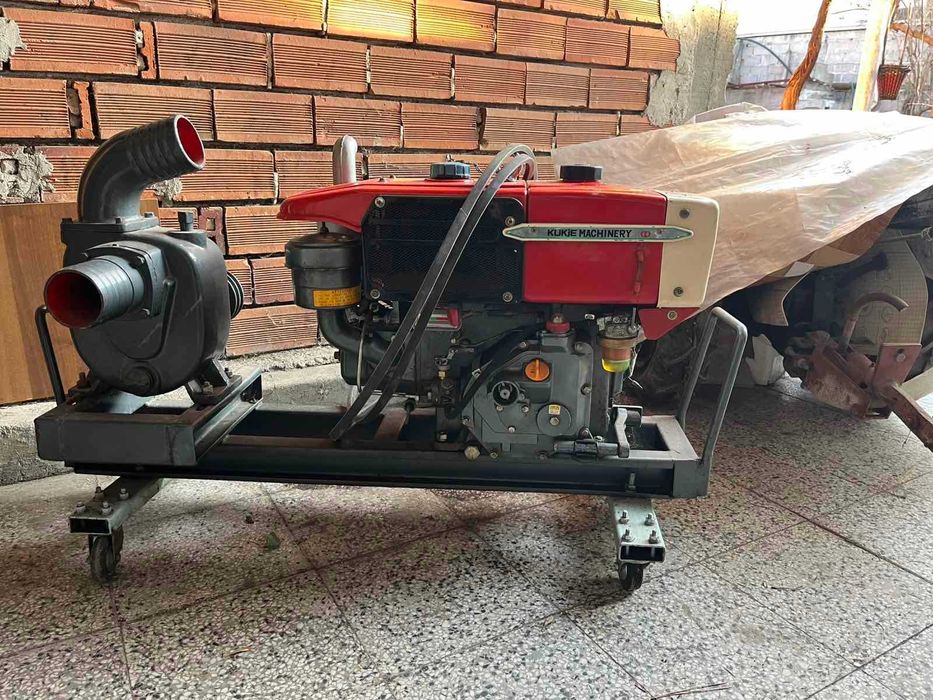 Водна помпа с дизелов двигател