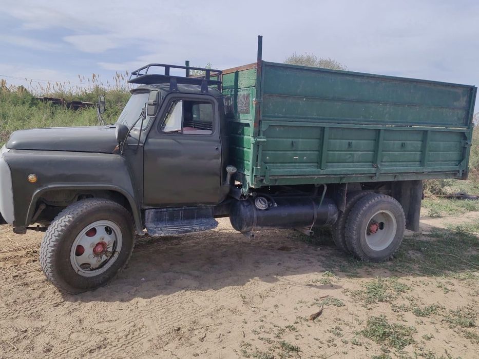 Продам грузовую машину