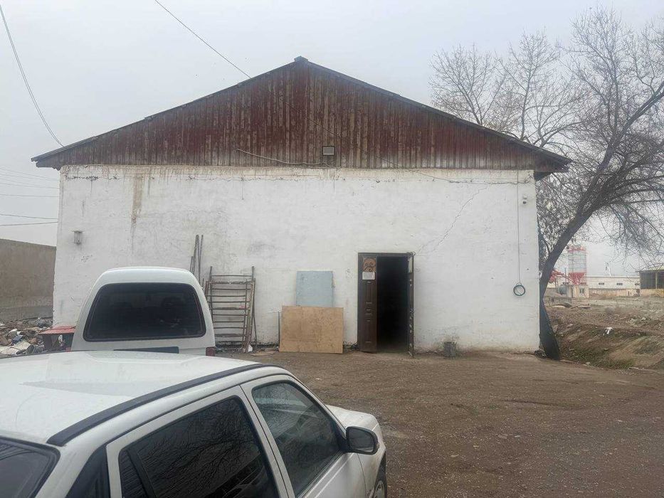 Омборхона ва складлари бор ер