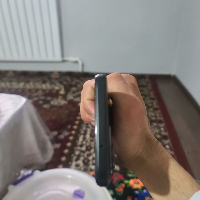 Redmi 15 yaxshi holatda