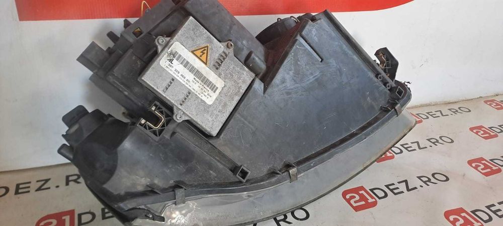 Far stanga Audi A3 8P non facelift - model cu xenon , cod: 8p0941003E ani fabricatie compatibili 2004-2009