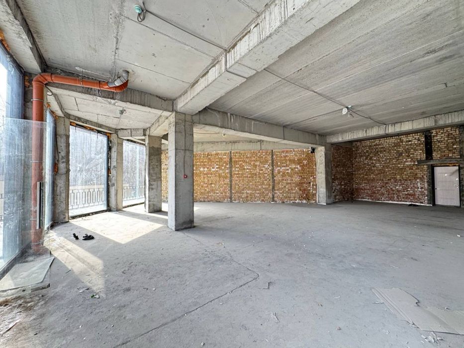 Аренда Нежилое помещение Ул. Сайрам 200 м2