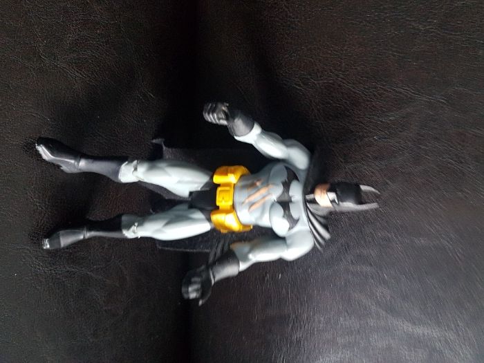 Фигурки Marvel пет броя.