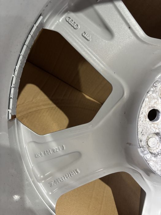 Jante Audi A7 S7 4K8 C8 A6 S6 Q5 SQ5 A8 Q7 R19
