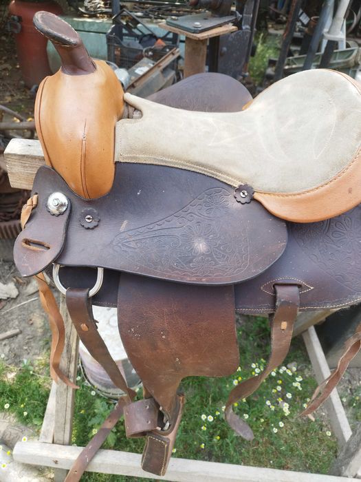 Șa de piele naturala model western