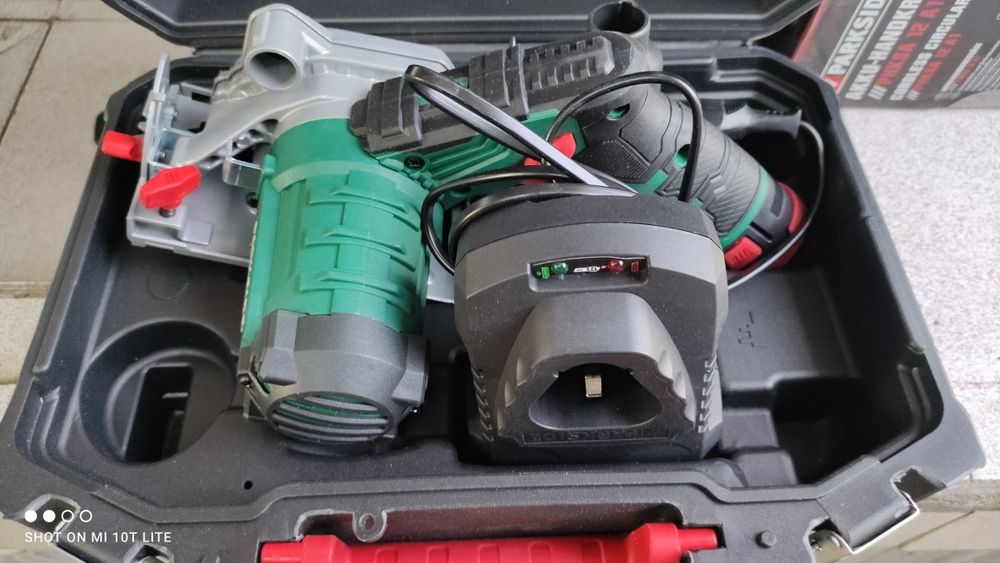 Акумулаторен циркуляр Парксайд Parkside