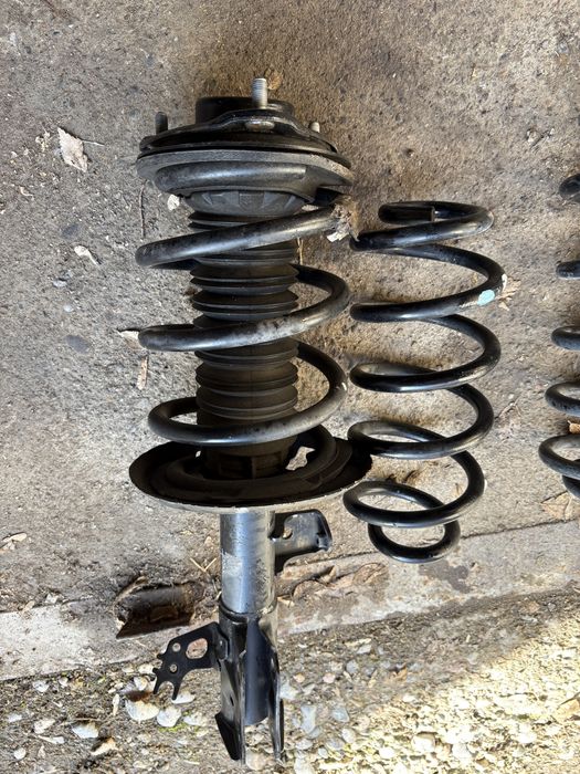 Тайота 75 3,5 оригинал екі алды