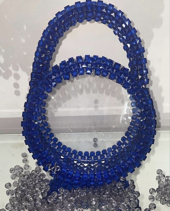 Ръчно изработена бутикова чанта от маниста