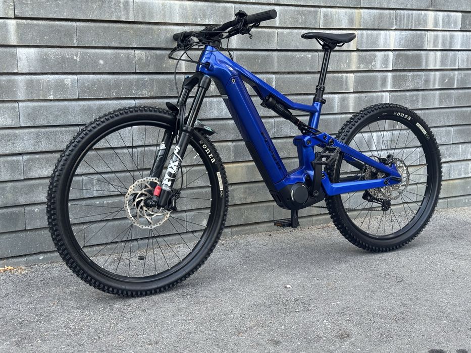 Електрически карбонов велосипед E-bike FLYER UPROC ( M размер)