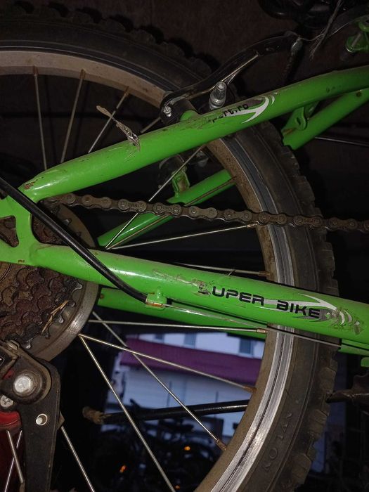 Bicicleta băieți în stare bună