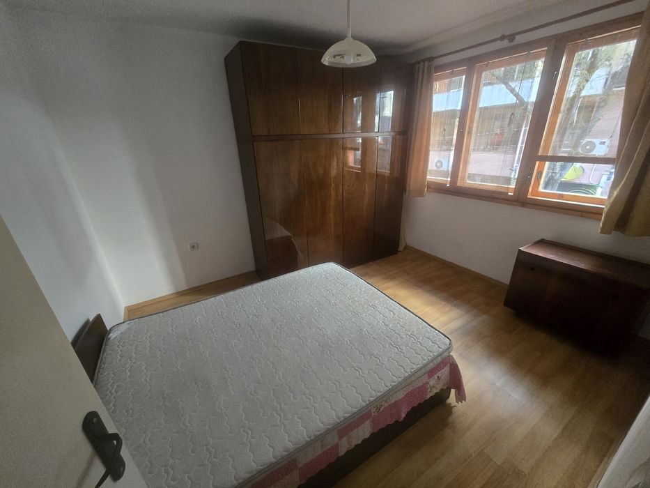 Дава се под наем Двустаен апартамент в Варна, Христо Ботев - 80 кв.м за 359.04 € - Снимка #3