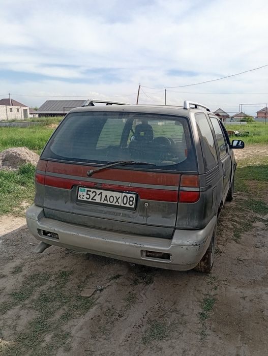 Машына на ходу срочно продам