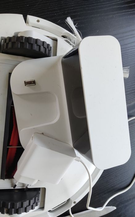 Aspirator robot vacuum xiaomi E10