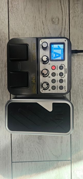 Гитарный процессор Nux mg100