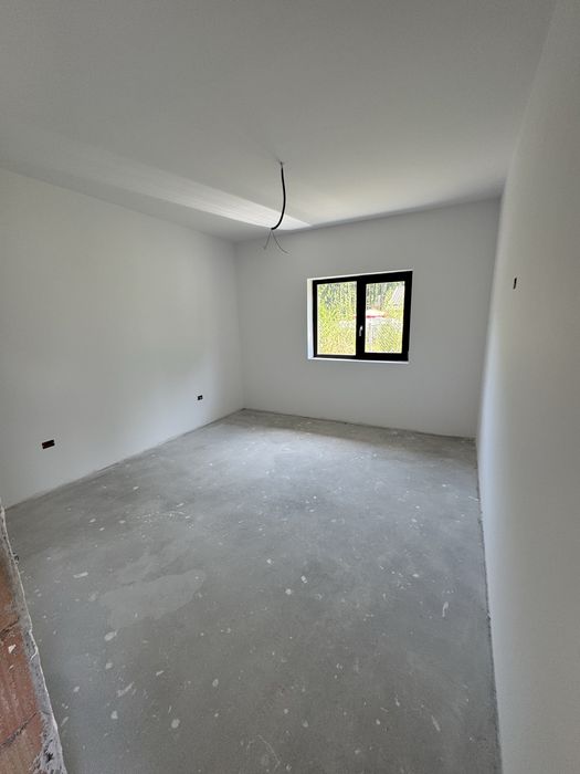 Casa individuala bujoreni rm valcea - teren 665 mp la pret de apartament