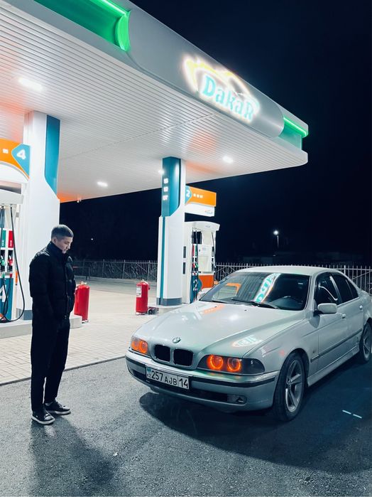 ПРОДАМ BMW E39. 2.5 Обьемом