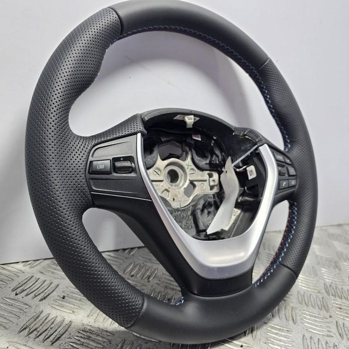 Volan piele cu comenzi reconditionat BMW Seria 5 F10