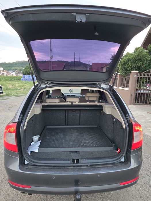SKODA Octavia 2009 — imagine 3