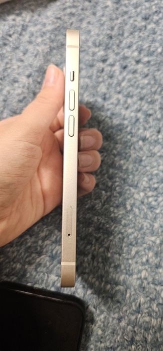 Продам iPhone 13 !