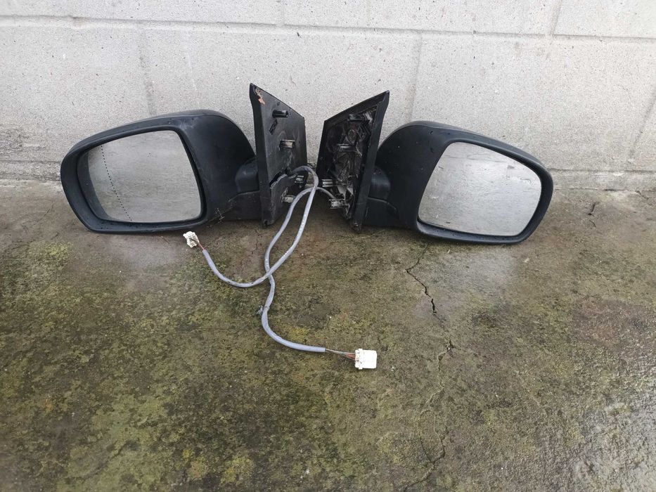 ляво и дясно огледало за нисан ноте NISSAN NOTE