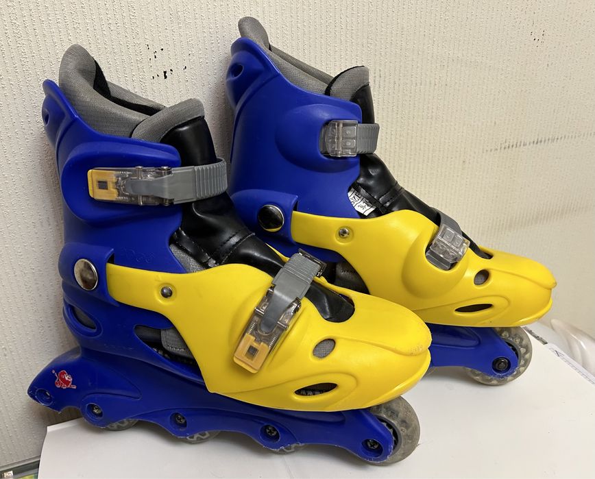 Роликовые коньки с раздвижными ботинками от 36 до 39 размер