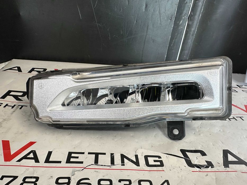 Халоген фар за мъгла ляв halogen фар far BMW X5 G05 БМВ Х5 Г05 X6 G06