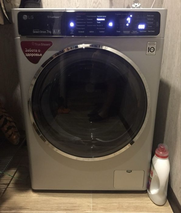 Продам стиральную LG