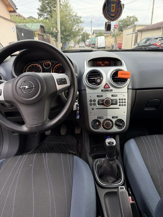 Opel Corsa D 2010
