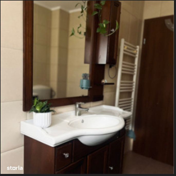 Apartament 3 camere , etaj intermediar, bloc nou, zona Eroilor Florest — fotografia 3