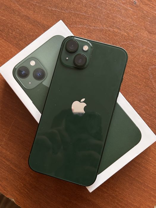 iPhone 13 в идеальном состоянии