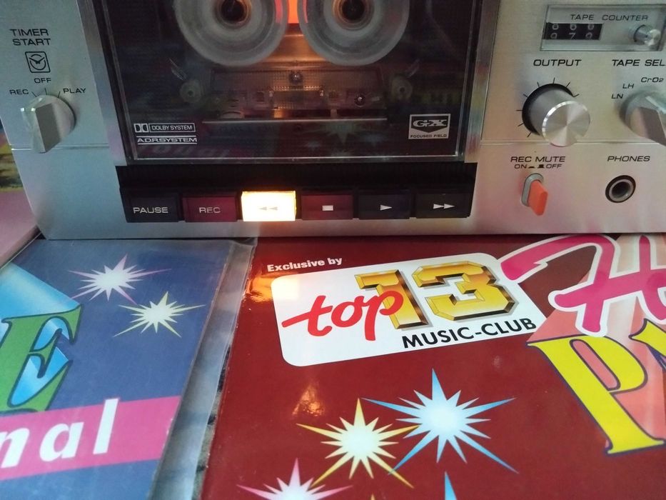 AKAI GXC-715D  2-head 2-motor Argintiu cassette deck