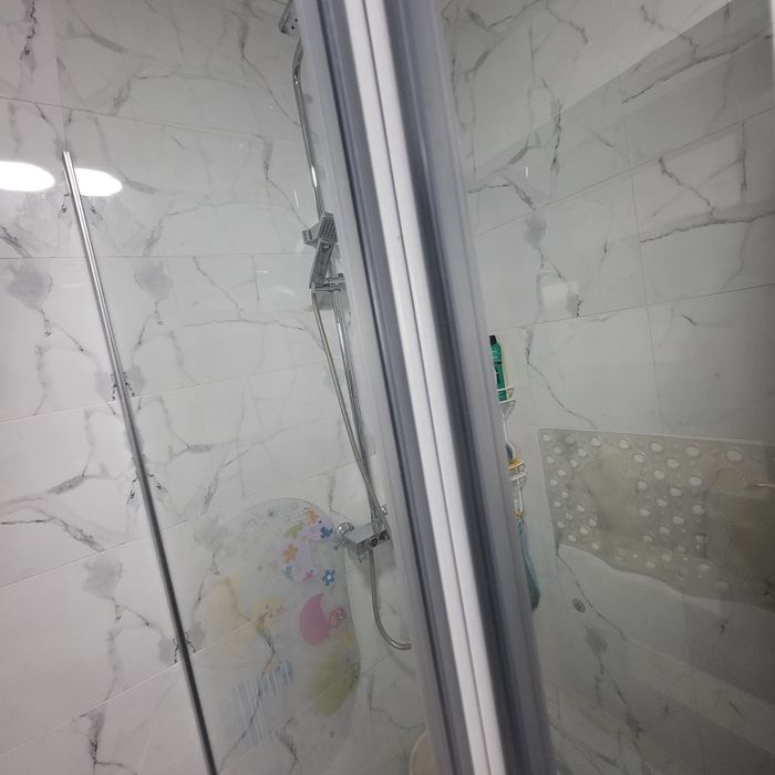 Душ әйнегі / душевое ограждение