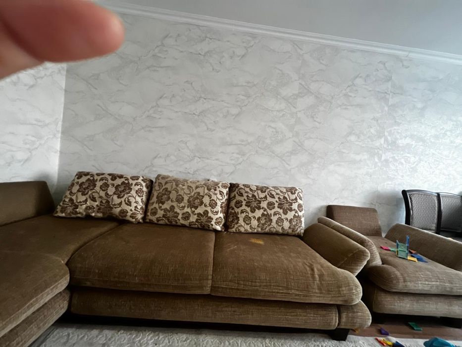 Продам диван в хорошем состоянии