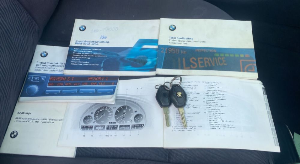 BMW 520d e39 2000 INTERIOR RAR ALBASTRU ( pentru piese )